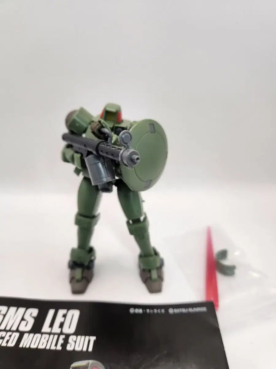 HG LEO 건담